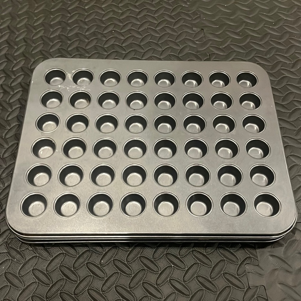 mini cupcake pan